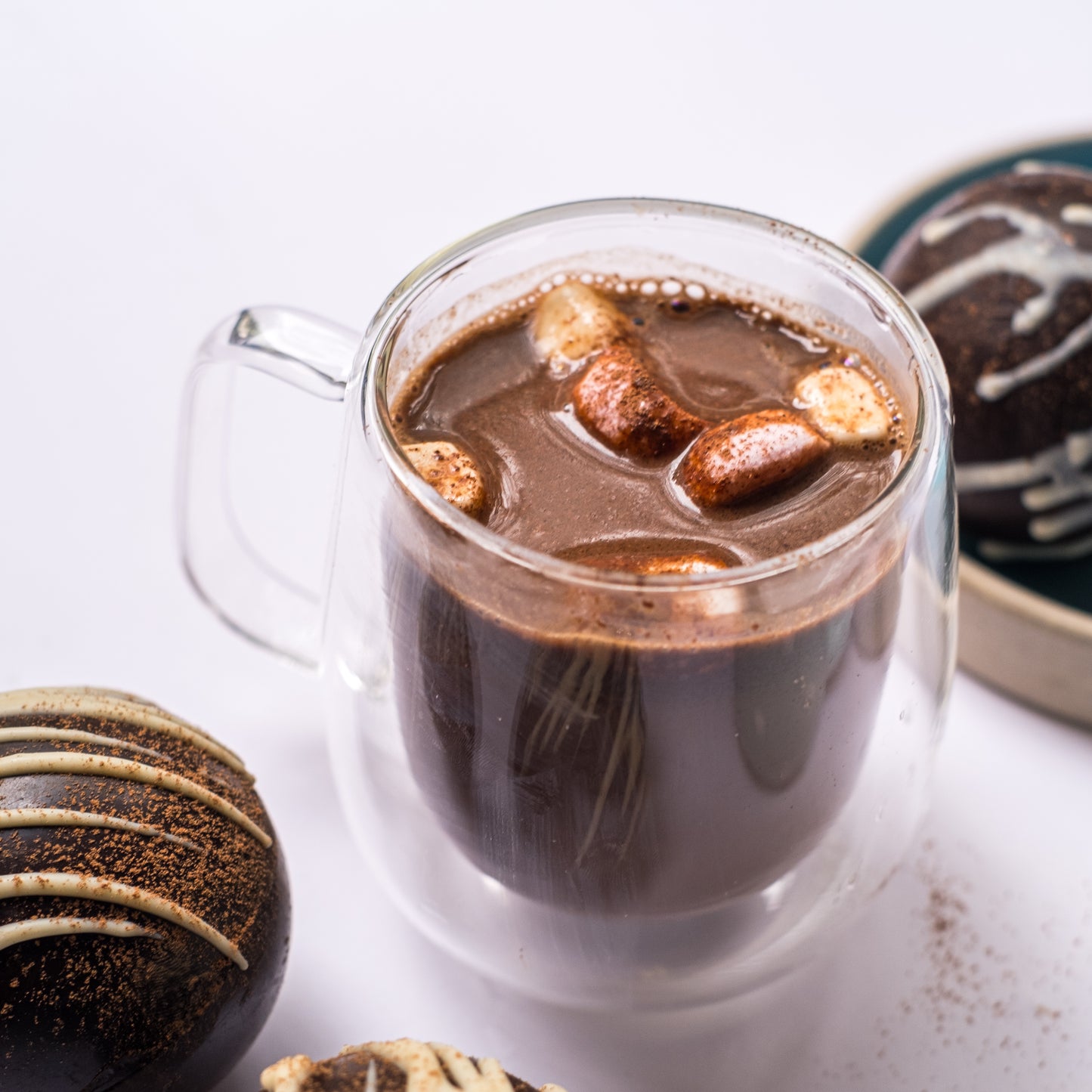HOT CHOCOLATE BOMB - CLASSIC
